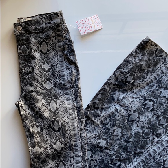 NWT Free People Just Float snake flare jeans pants - Picture 8 of 15